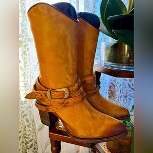 Freebird by Steven OG Cadence size 10 new